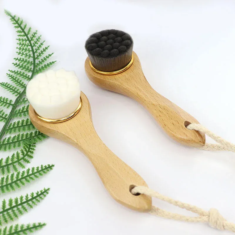 ELK charcoal wooden facial brush